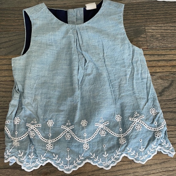 3 perfect summer tops in great condition! - Picture 2 of 7